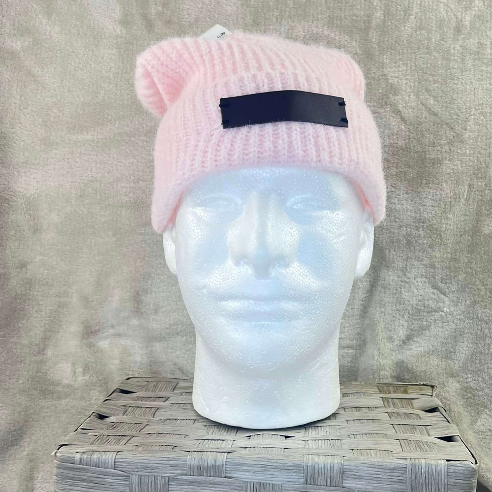 H&M Womens Pink Fuzzy Ribbed Knit Beanie Hat Wool Blend New With Tags One Size